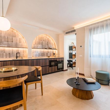 Apartamentos La Vistosona Севилья Экстерьер фото