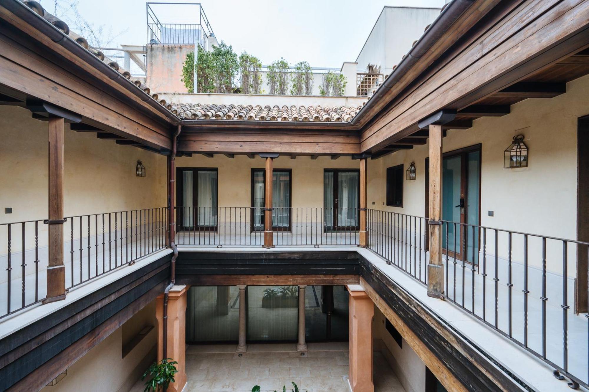 Apartamentos La Vistosona Севилья Экстерьер фото