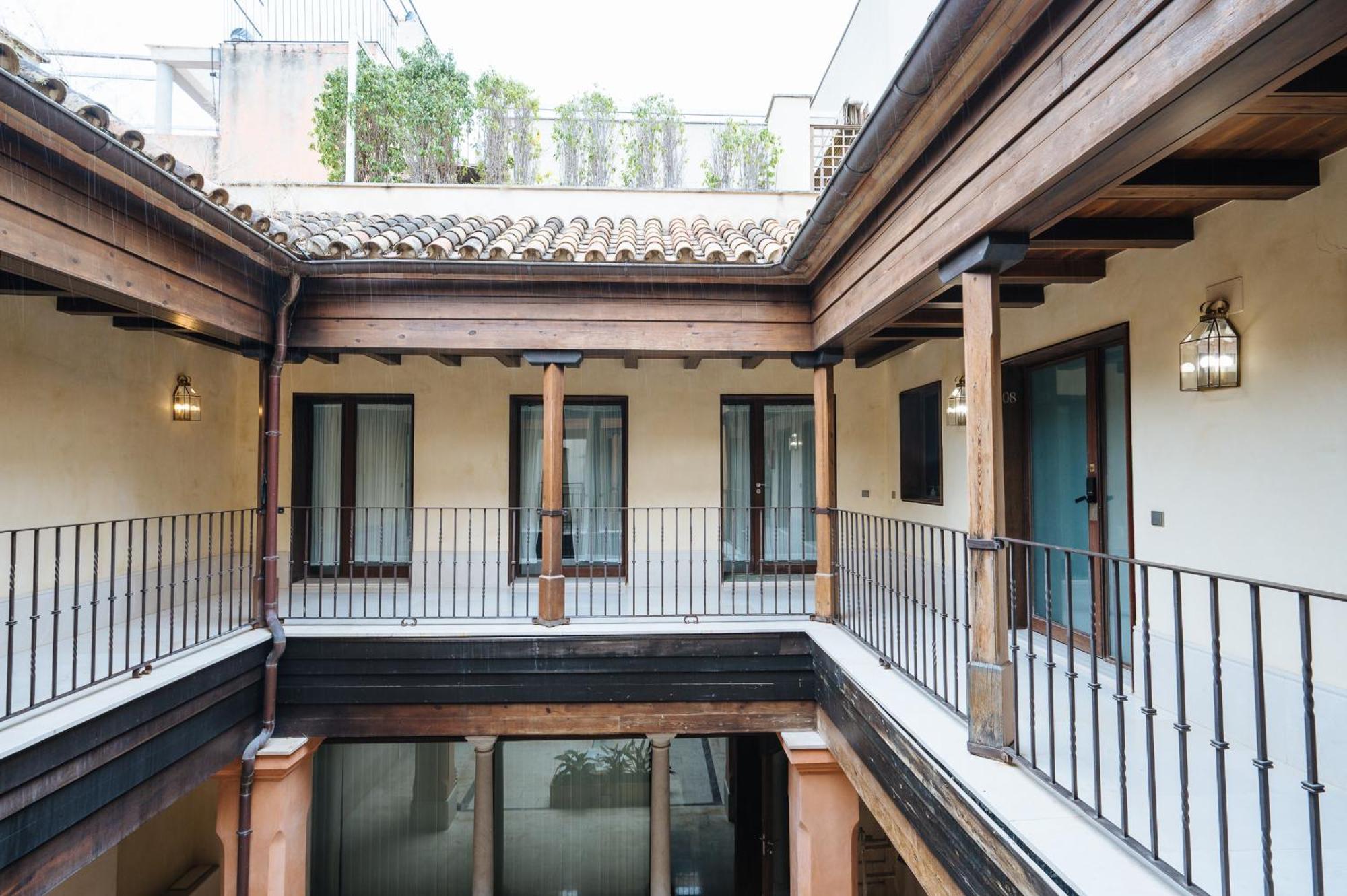 Apartamentos La Vistosona Севилья Экстерьер фото