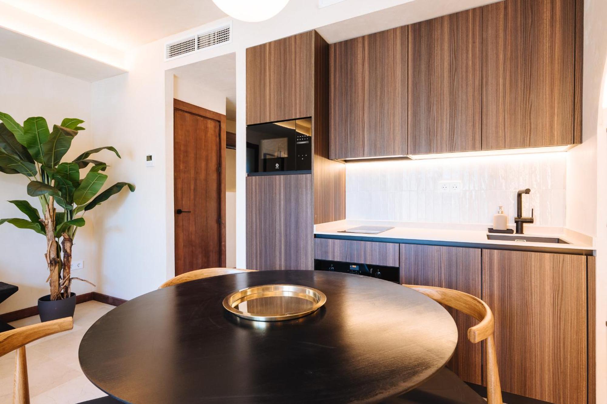 Apartamentos La Vistosona Севилья Экстерьер фото