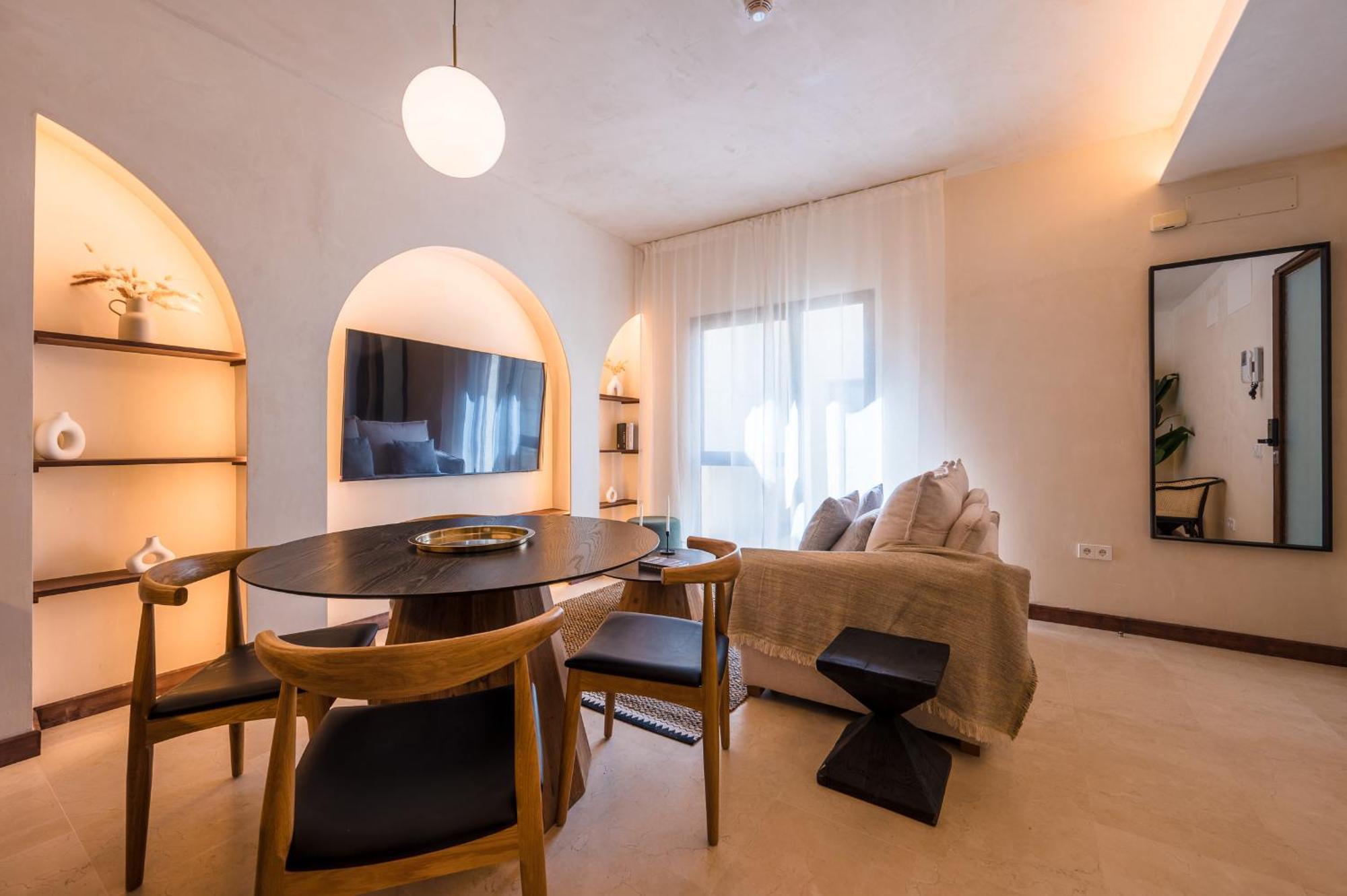 Apartamentos La Vistosona Севилья Экстерьер фото